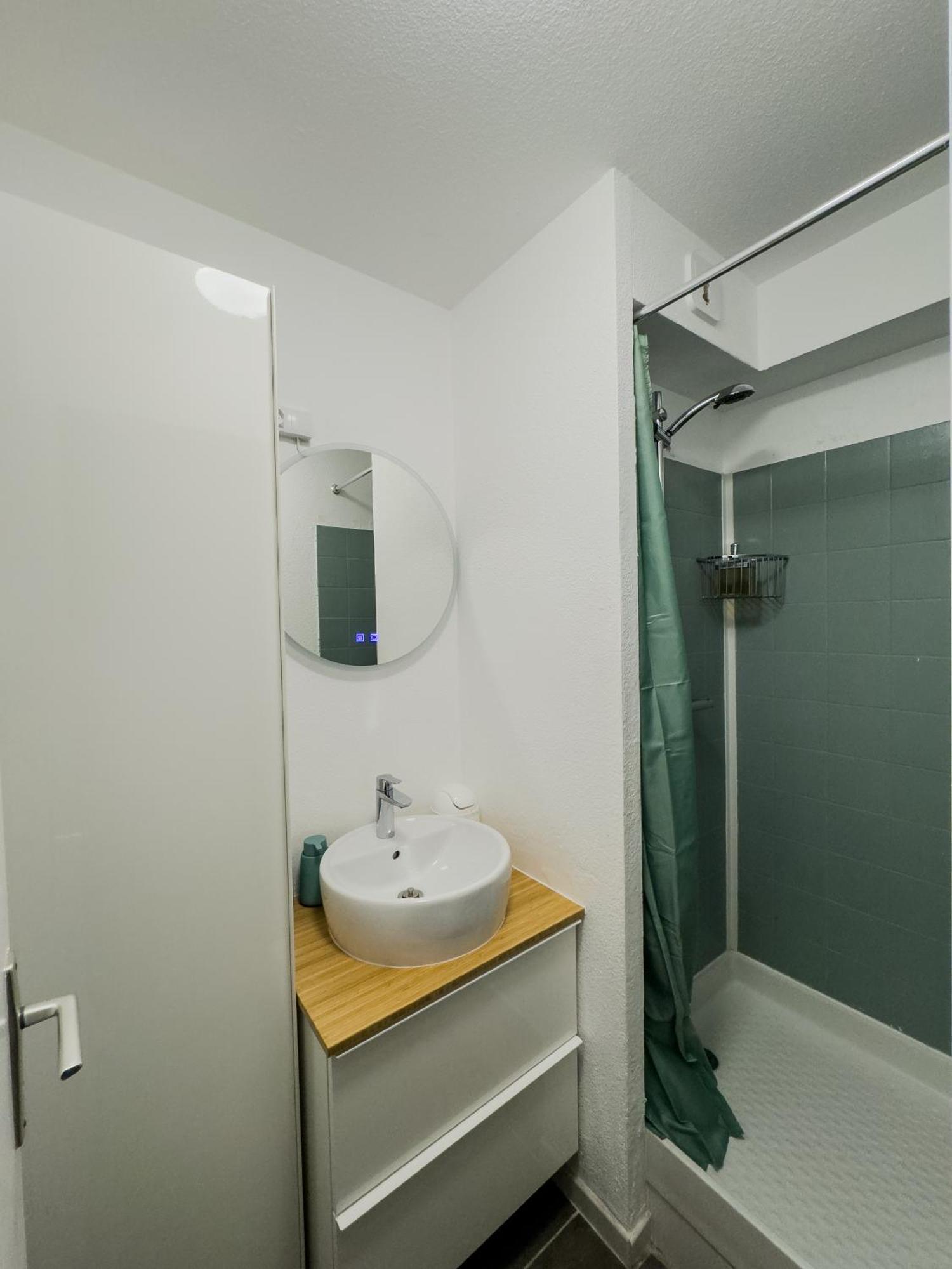 Appartement Le Vauban - 40M2 A Frontignan Plage - A 200M De La Plage - 15 Min De Sete Buitenkant foto